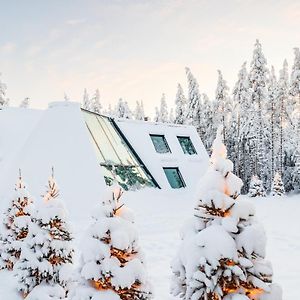Premium Lodge